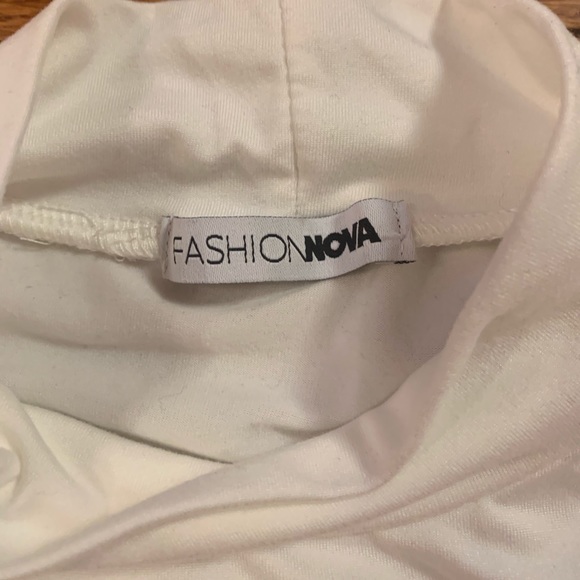 Stylish long sleeve top - Picture 2 of 5